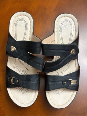 Women's Black Slide Sandals with Decorative Buckle